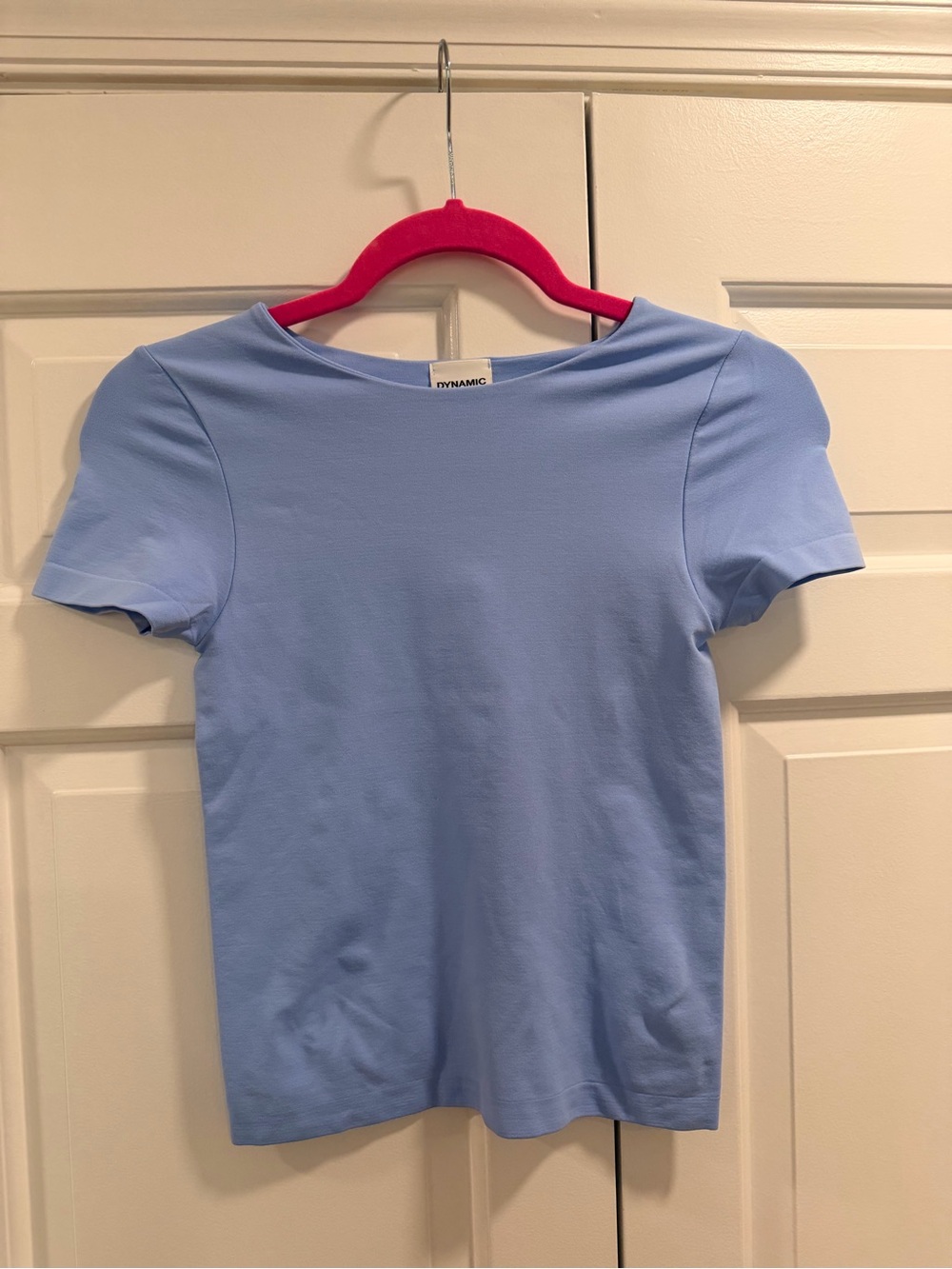 Dynamic Short Sleeve Tee in Light Blue NWOT